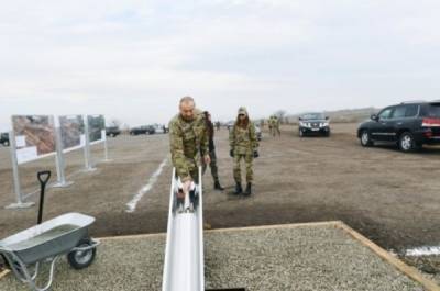 Алиев заложил фундамент аэропорта в перешедшем под контроль Баку Физули