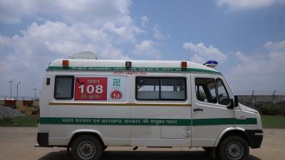 В ДТП с грузовиком и автобусом на юге Индии погибли 11 человек