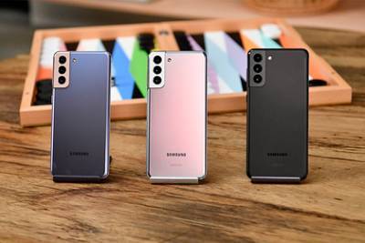 Samsung вслед за Apple отказалась от зарядника для смартфонов