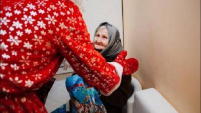 Акция "Добрый год" поможет пожилым петербуржцам в период пандемии