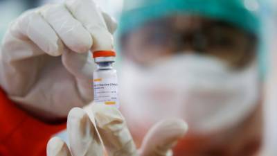 Китайская вакцина Sinovac не попадет в Украину, если не пройдет международную регистрацию, - Шмыгаль