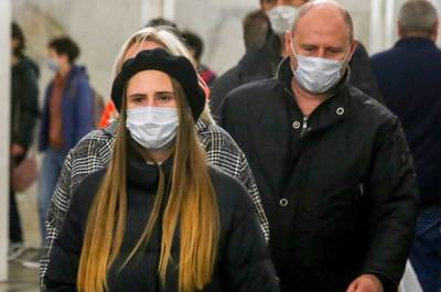 Учёный оценил идею разрешить привитым от COVID-19 сахалинцам не носить маски