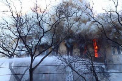 Все в огне: в Харькове в частном доме вспыхнул пожар из-за банальной неосторожности хозяина, фото