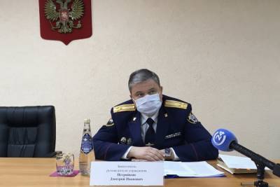 Следователи: в отношении саратовского прокурора возбудили три уголовных дела