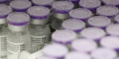 Pfizer временно сократит поставки вакцины от коронавируса в Европу