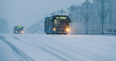 В ЦОДД призвали водителей пересесть на общественный транспорт 16 января