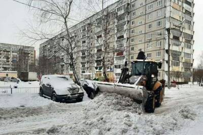 Уборка снега в Йошкар-Оле ведется круглосуточно