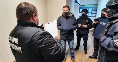 В городской совет Николаева пришли с обысками