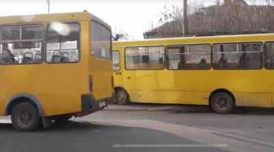 Конец старым маршруткам: министр Криклий рассказал, что будет вместо разваленных автобусов