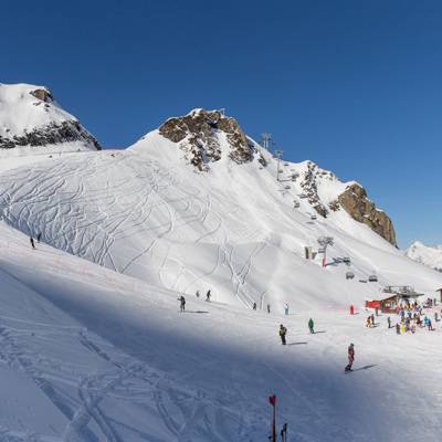 Италия продлила до 15 февраля запрет на катание на горных лыжах в других странах Европы