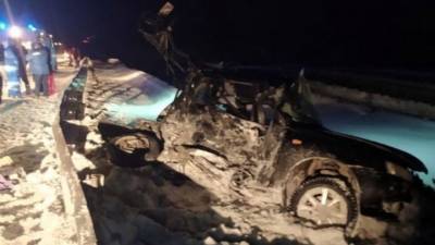 В Удмуртии двое детей и женщина погибли в аварии