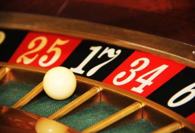В Петербурге под суд отправится любительница казино «старой школы»