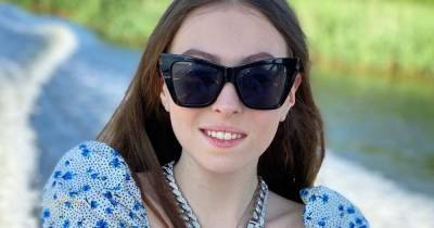 15-летняя дочь Оли Поляковой в бикини похвасталась стройной фигурой