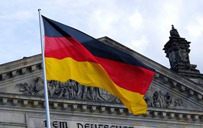 Германия считает "серьезным ударом" выход РФ из Договора по открытому небу
