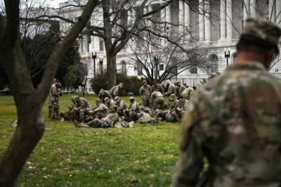 Джо Байден - В Вашингтон перебросят 25 тысяч бойцов Нацгвардии для инаугурации Байдена - aif.ru - США - Вашингтон