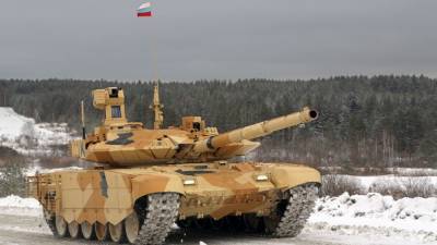 Российские танки Т-90М "Прорыв" объединили в единую сеть на учениях