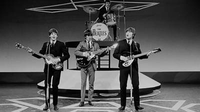 Джон Леннон - Пол Маккартни - Джордж Харрисон - Поклонники отмечают Всемирный день Beatles - nation-news.ru - США