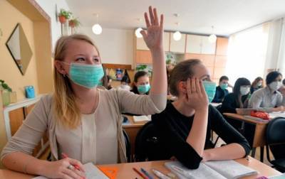 В Украине девятиклассники будут сдавать ГИА письменно