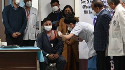 В Индии началась COVID-вакцинация