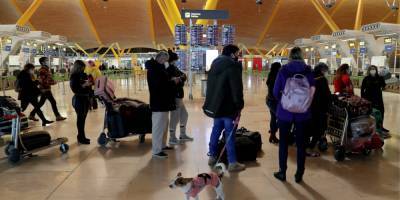 Группа украинцев застряла в аэропорту Мадрида из-за карантина