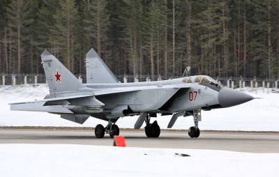 На Новой Земле военные РФ разместили истребители МиГ-31БM для контроля Арктики