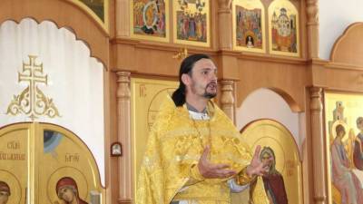 «Для людей, особенно молодых, церковь — незнакомый мир»: как православные священники покоряют интернет