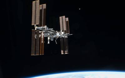 Специалисты Space Cargo Unlimited рассказали о необычном винном проекте в космосе
