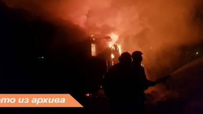 Женщина с детьми погибли при пожаре в Махачкале