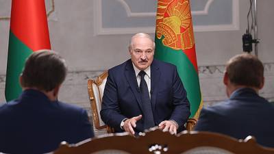 Лукашенко указал на несистемные ошибки властей Белоруссии