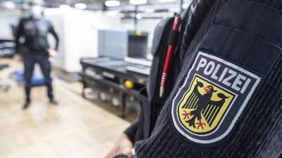 Полицейская операция в аэропорту Франкфурта завершилась