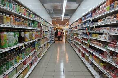 Экономист предсказал скидки на еду в российских магазинах