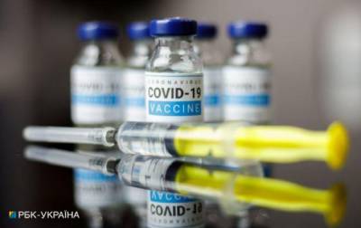 Китайский производитель вакцины назвал сроки защиты от COVID-19