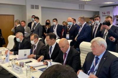 Глава Якутии поднял вопросы нормативно-правовых изменений в программе расселения аварийного жилья