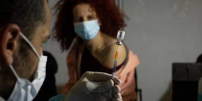 Израиль на переломе: оправдает ли себя вакцина Pfizer?