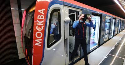 Машинист московского метро назвал тип самых раздражающих пассажиров