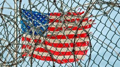 США увеличивают уровень безопасности в тюрьмах из-за инаугурации Байдена
