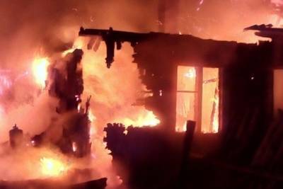 Ночной пожар в Ивановской области оставил семью без крова