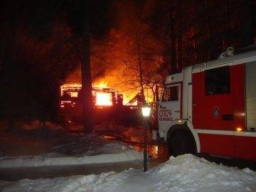 При пожаре в Димитровграде погибла женщина