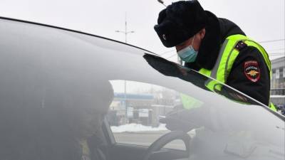 Российским водителям разрешат не носить с собой права