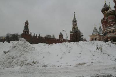 Москву занесло: треть месячной нормы осадков выпало за сутки