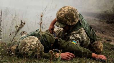 На Донбассе российские боевики снова открывали огонь по украинским позициям
