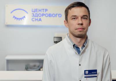 Задержанный в Минске врач-невролог Бадамшин получил очередные сутки, но оставлен на свободе из-за заболевания ковидом