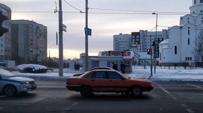 В Минске автомобиль на переходе сбил женщину