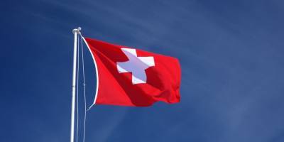 Законность карантина и вакцинации в Швейцарии определят на референдуме