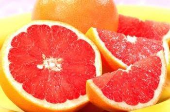 Диетолог предупредила об опасном «характере» грейпфрута