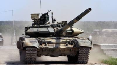 Российские танки Т-90 вытеснили американские Abrams из Ирака