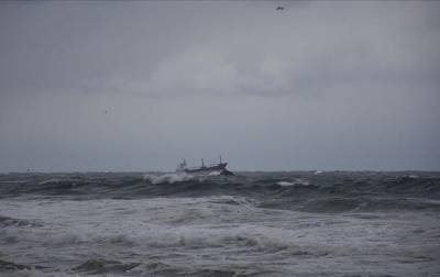В Черном море затонул российский сухогруз, на борту есть украинцы