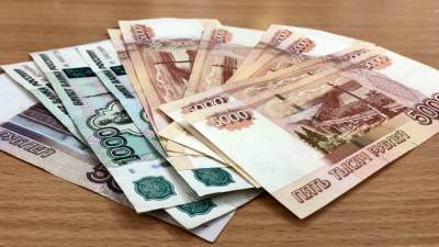 Зеленоградский слесарь потратил на "проститутку" 200 тыс. рублей