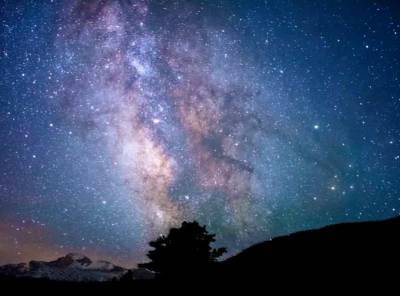 Ученые: Почти полмиллиона звезд родились в Млечном Пути одновременно