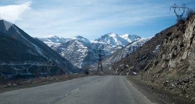 Власти Армении не объясняют, как будет выглядеть коридор через Сюник - Мелконян